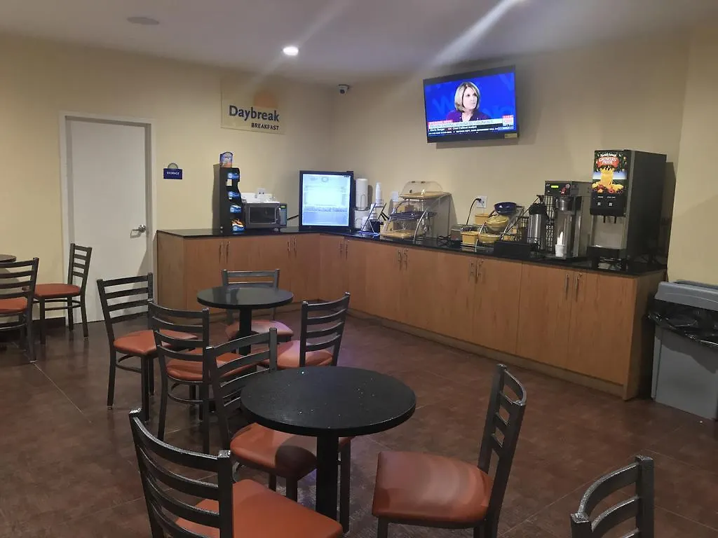 Hotel Days Inn By Wyndham Brooklyn Crown Heights New York