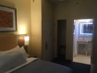 Days Inn By Wyndham Brooklyn Crown Heights New York Hotel