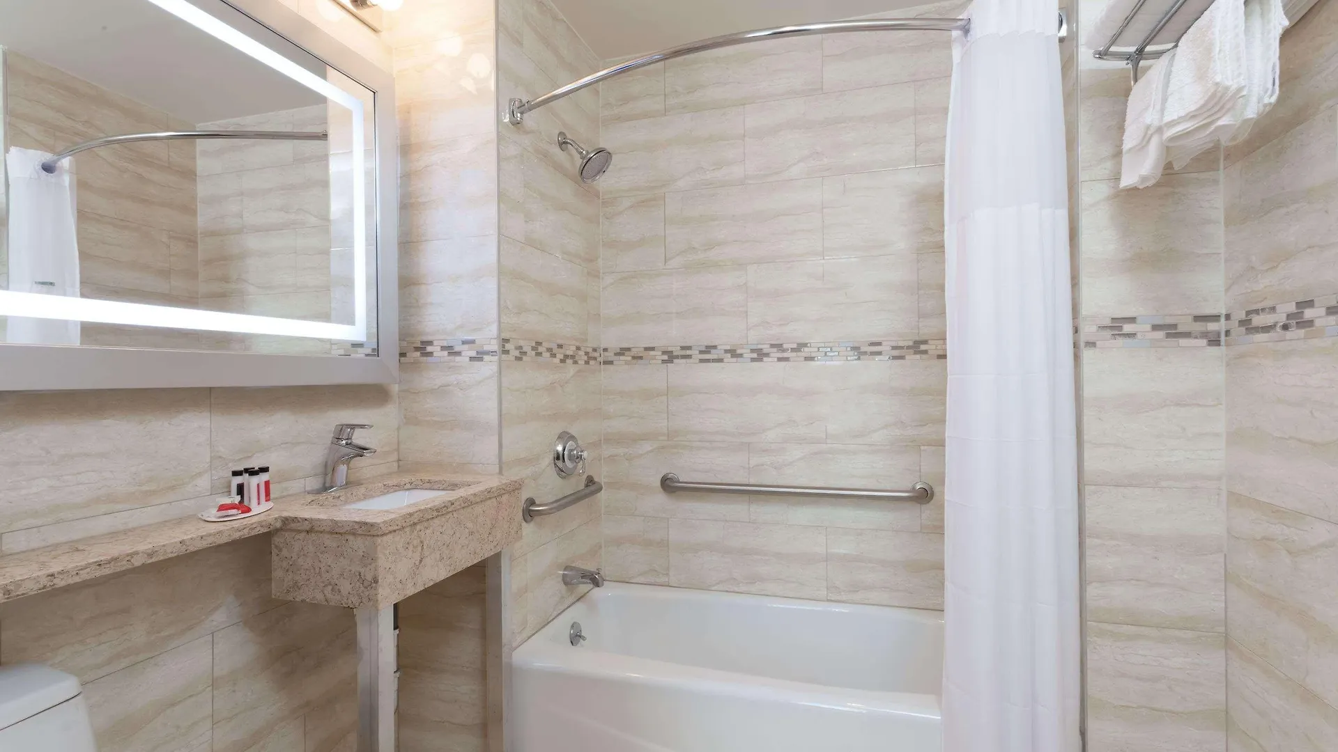 Days Inn By Wyndham Brooklyn Crown Heights نيو يورك
